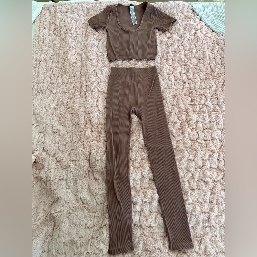 Zara Brown Ribbed Two-Piece Set XS